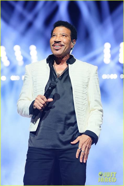 lionel richie setlist|lionel richie concert set list.